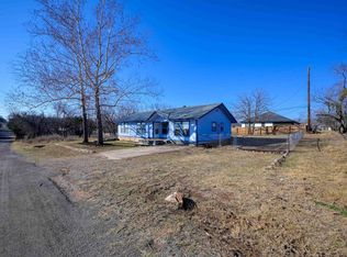 828 Pine Ln, Cottonwood Shores, TX 78657