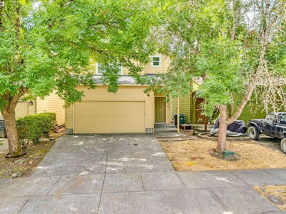 4th image of 1695 SE 29th Ave