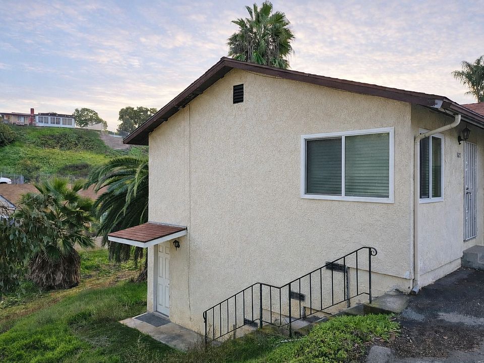 2nd image of 1827 Bakersfield St