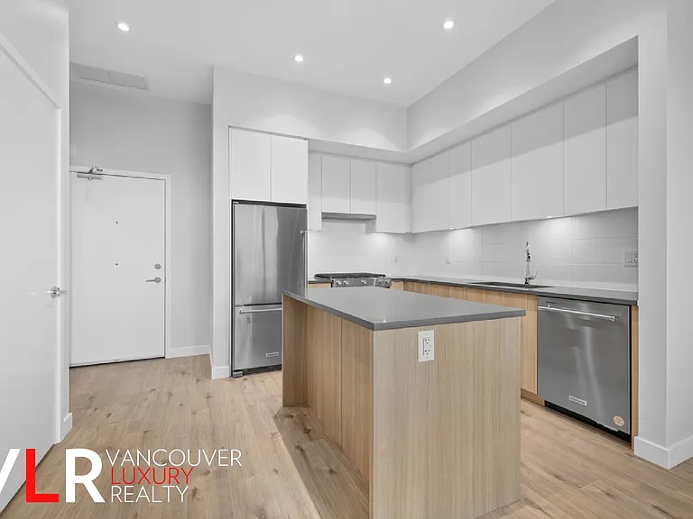 3430 E Kent Ave #112 — Photo 9