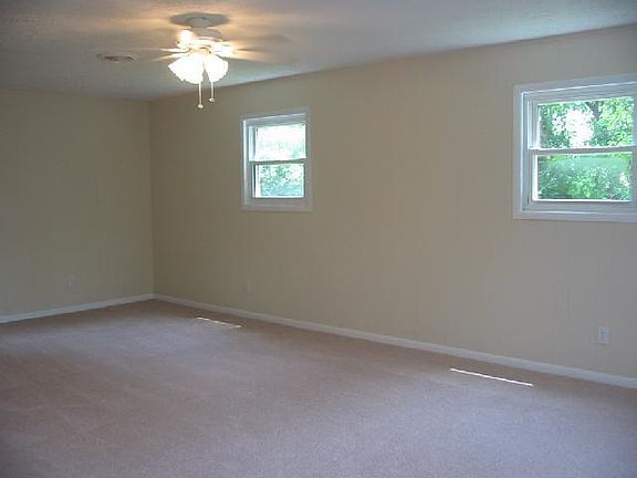 5th image of 3465 S Bradford Dr