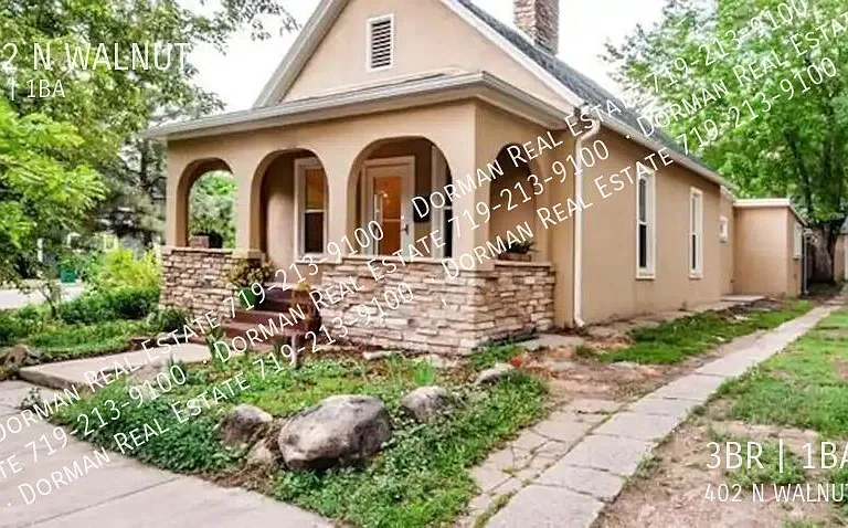 402 N Walnut St — Photo 1