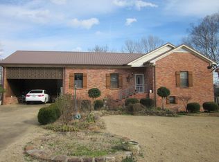 208 Dogwood Ln, Batesville, MS 38606