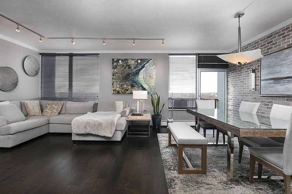 1st image of 200 S Brentwood Blvd APT 7B