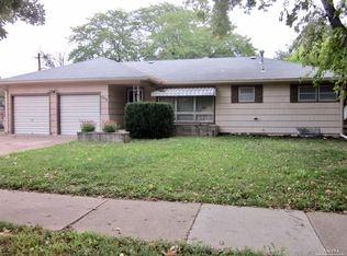 2231 Quincy St, Salina, KS 67401