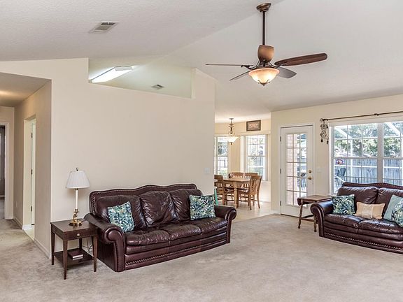 4th image of 1705 Condor Dr