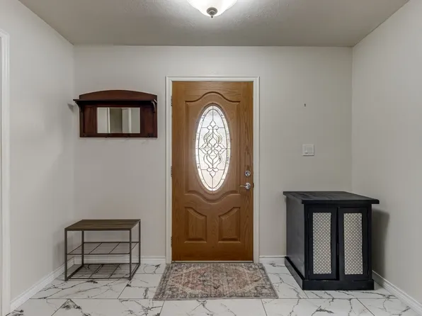 1828 Burnt Oak St, Norman, OK 73071