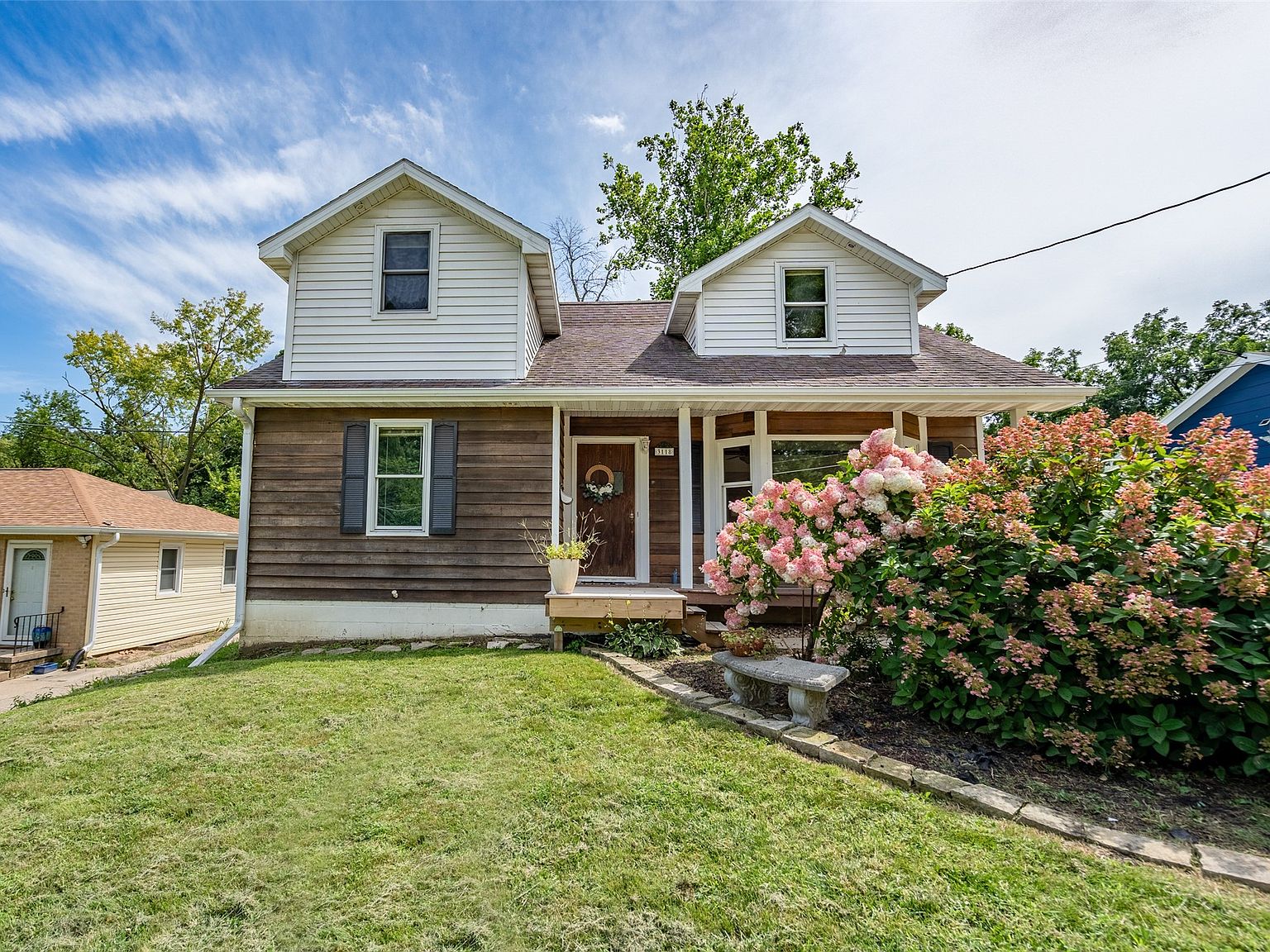 3118 Jefferson Ave, Des Moines, IA 50310 | Zillow