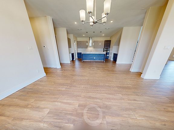 4th image of 408 Newpark Blvd