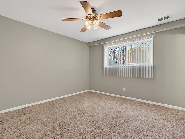 Brookview Apartments — Photo 35
