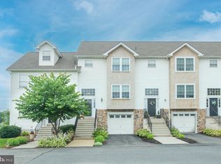 2008 Hampton Ct, Morgantown, PA 19543