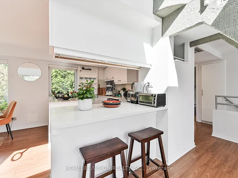 400 Summerhill Ave #3 — Photo 14