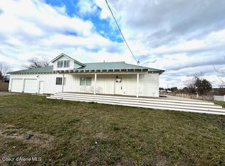 1322 Vineyard Dr, Sandpoint, ID 83864