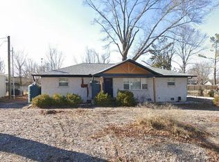 1147 Bella Vista Rd, Bentonville, AR 72712