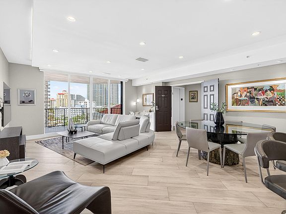 4th image of 100 S Birch Road #803