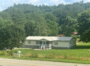 10 Ladd Branch Dr, MARBLE, NC 28905