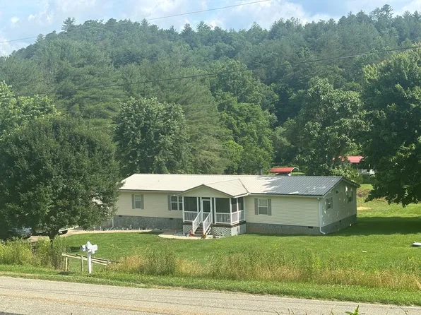 10 Ladd Branch Dr, Marble, NC 28905