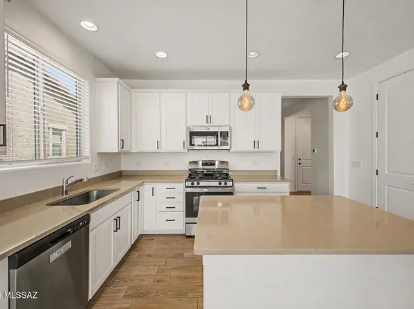 10847 W Sarabella Dr, Marana, AZ 85653