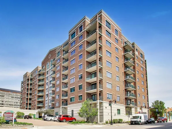 750 Pearson St APT 904, Des Plaines, IL 60016