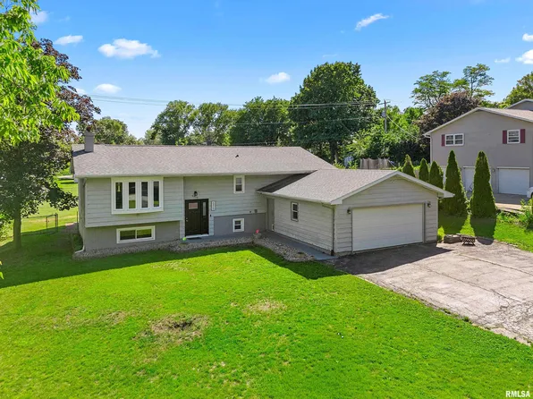 5310 E Lawrence Ave, Chillicothe, IL 61523