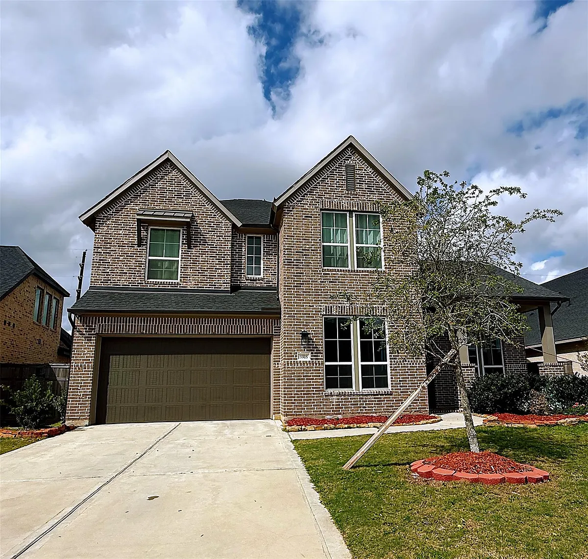Building Photo - 5918 Emerald Ranch Ln