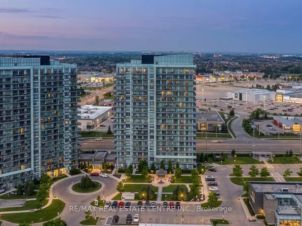 4655 Glen Erin Dr E #1009, Mississauga, ON L5M 0Z1