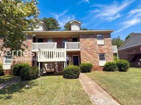4424 Bonnell Dr NW, Huntsville, AL