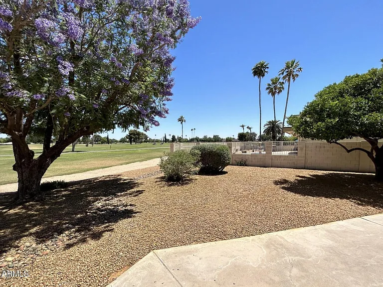 18413 N Welk Dr — Photo 8