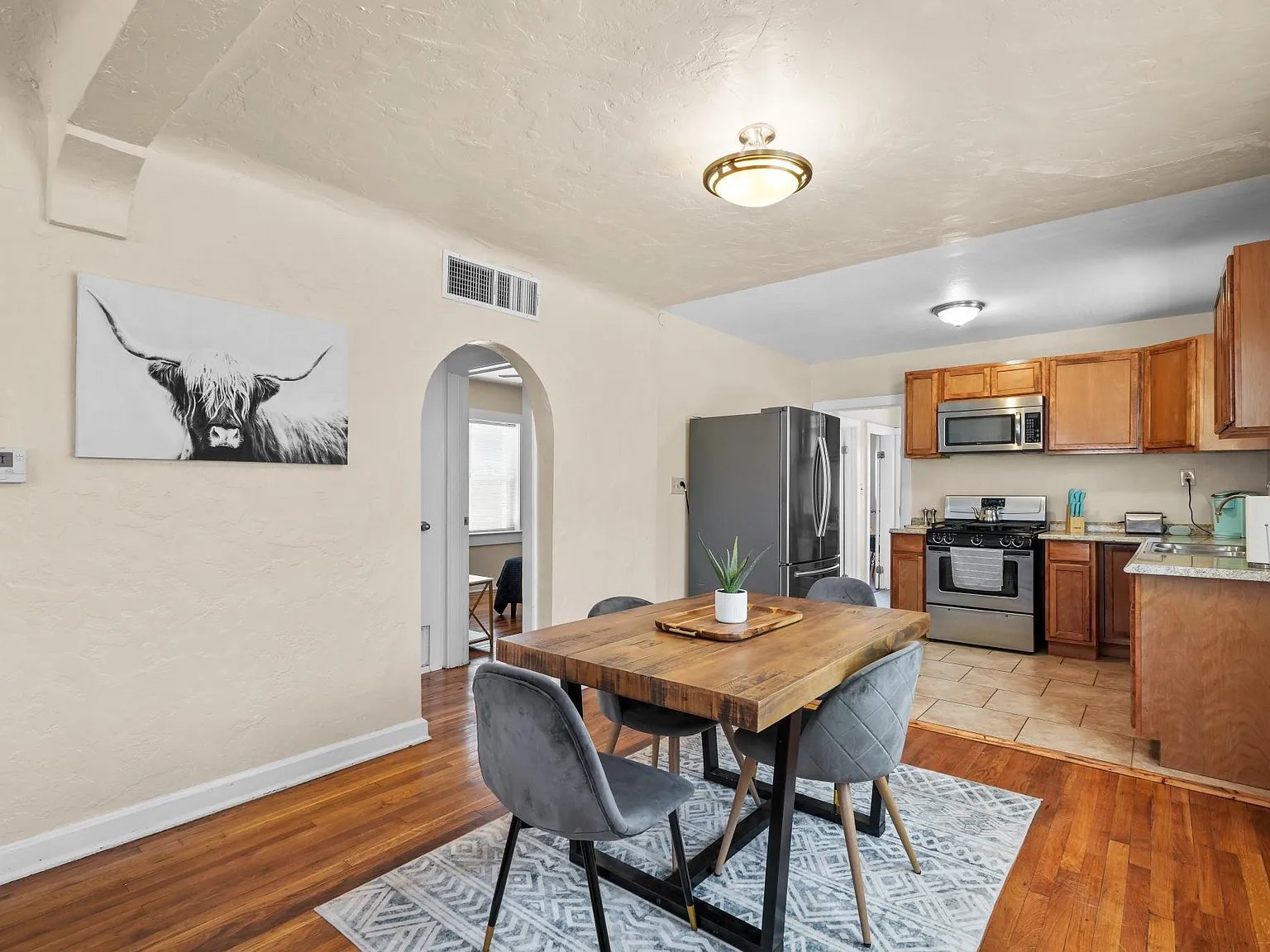 3414 Idalia Ave — Photo 2