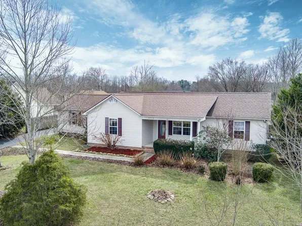 3743 Brookwood Dr, Cookeville, TN 38501