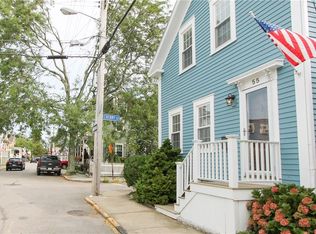 55 3rd St, Newport, RI 02840