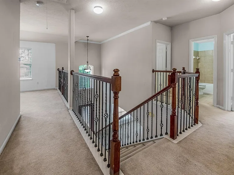 75 N Spinning Wheel Cir — Photo 20