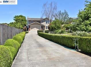 25050 2nd St, Hayward, CA