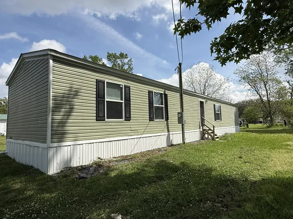 214 N 4th St, Kinder, LA 70648