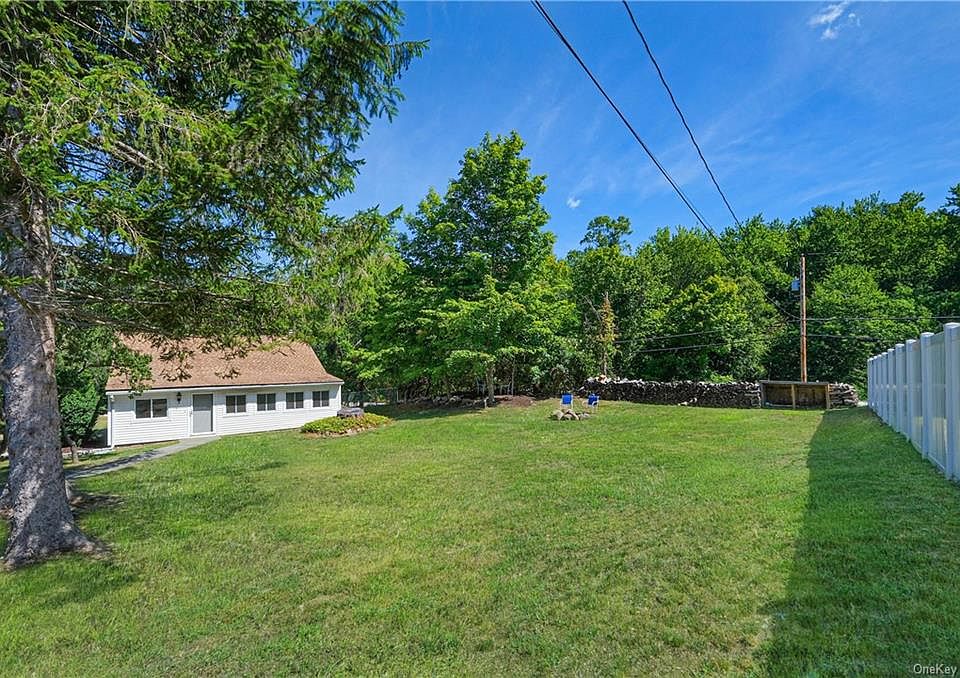 533 Oscawana Lake Road, Putnam Valley, NY 10579 Zillow
