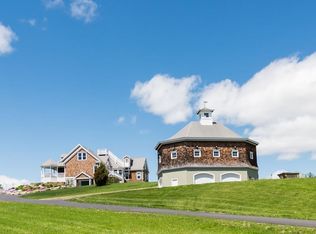 520 Simonds Rd, Ashby, MA 01431