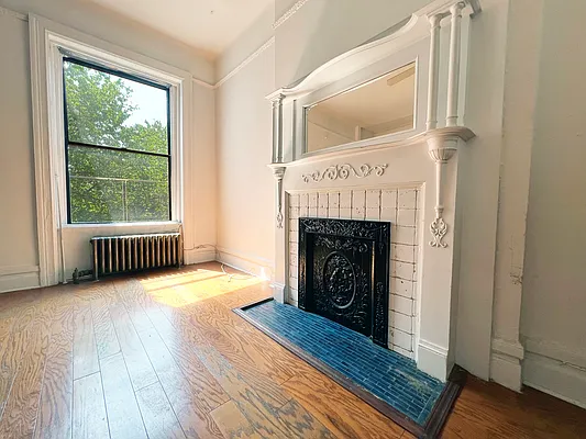 Rented by Bohemia Realty Group | media 13