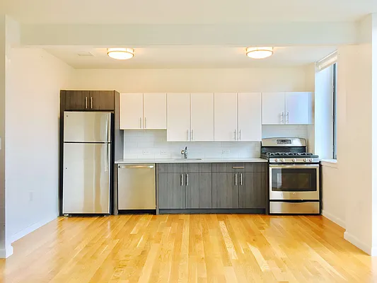 Rented by Matthew Gros-Werter, LREB  | media 12