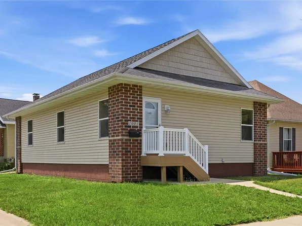 1001 Nw #H, Cedar Rapids, IA 52405