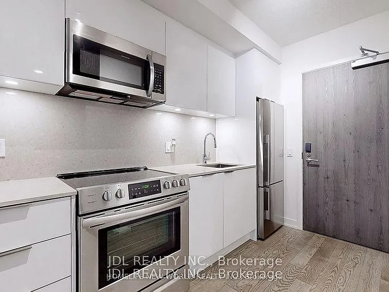 25 Richmond St E #408 — Photo 25