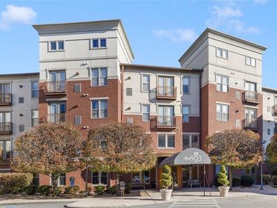 1000 Providence Pl APT 244, Providence, RI, 02903