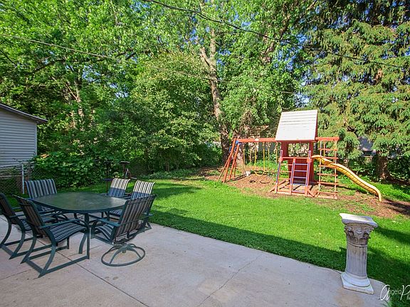 4th image of 36936 N Lawrence Dr