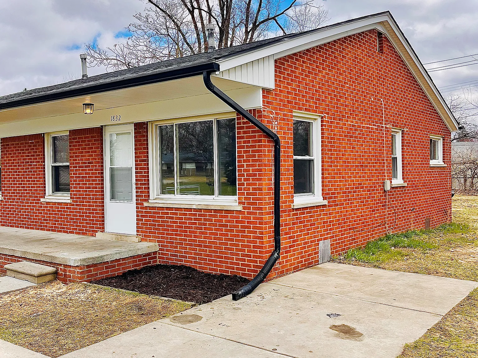 1 bed, 680 sqft, $1,075 — Photo 1