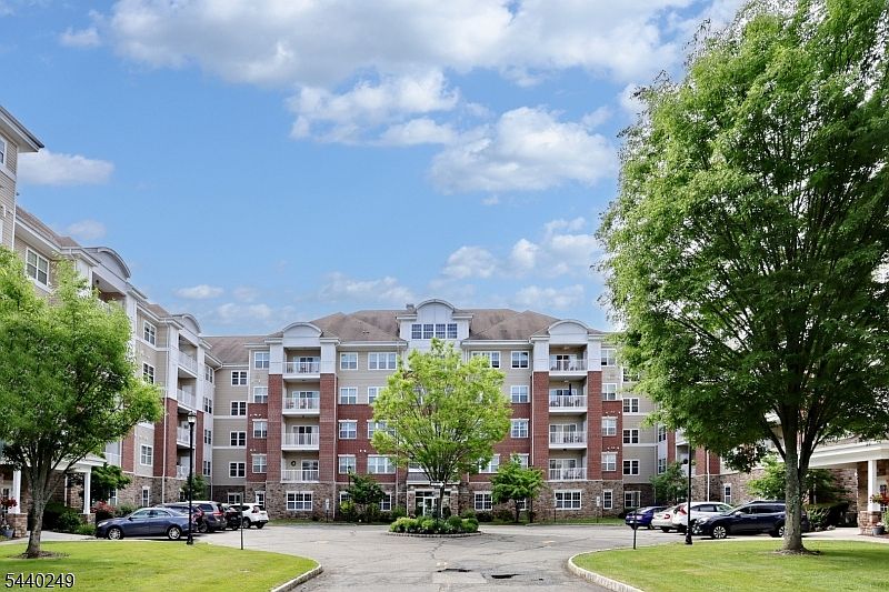 1st image of 8208 Warrens Way