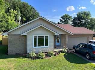 136 Maple St, Grethel, KY 41631