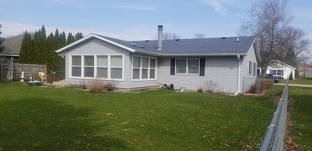 2nd image of 1905 19th Ave
