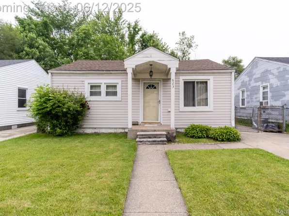 623 E Brockton Ave, Madison Heights, MI 48071