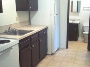 3855 24th Pl NE, Salem, OR 97301