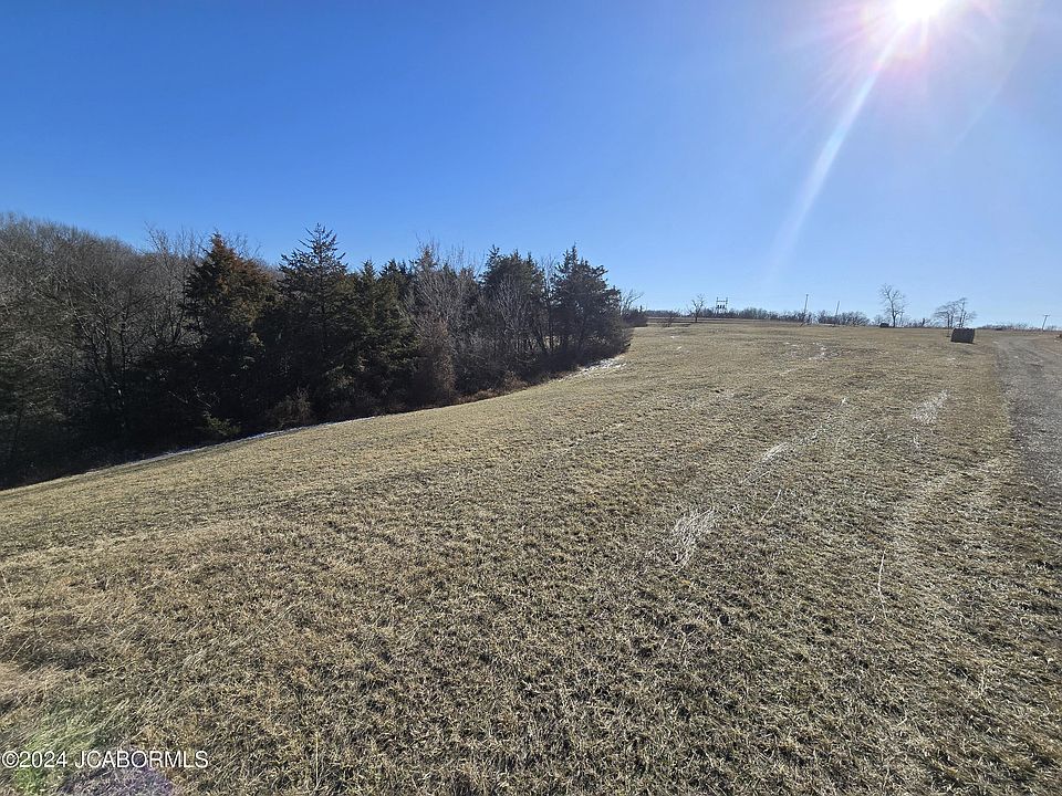 1st image of 3 Serenity Ln