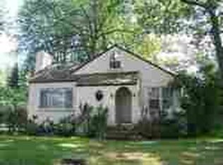 1109 W Lake St, Tawas City, MI 48763